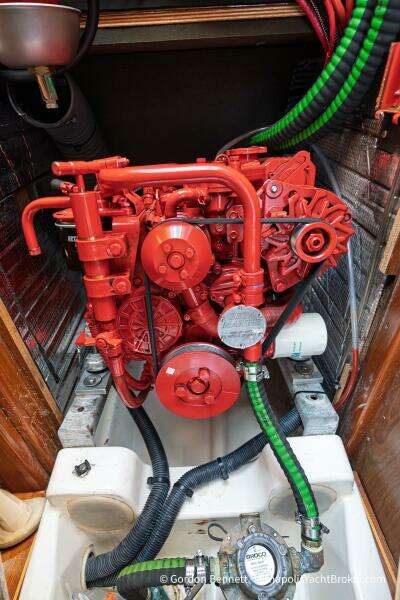 Opie Bea 37ft Jeanneau Yacht For Sale