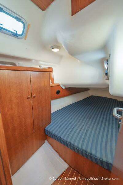 Opie Bea 37ft Jeanneau Yacht For Sale