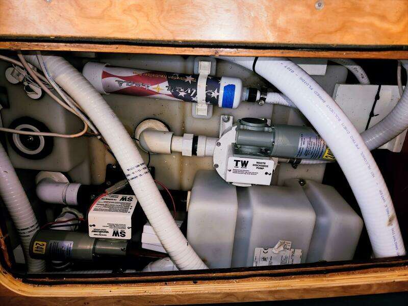 Delphina 55ft Waterline Yacht For Sale