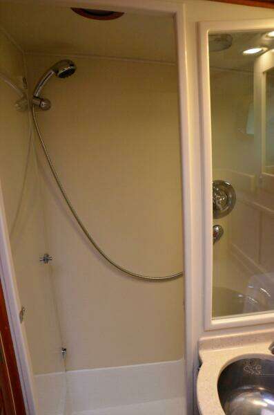 Delphina 55ft Waterline Yacht For Sale