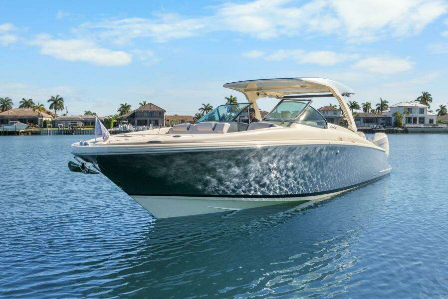35ft Chris Craft Yacht For Sale