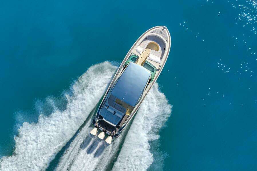 35ft Chris Craft Yacht For Sale