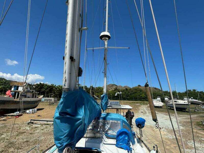 Garuda 36ft Pearson Yacht For Sale