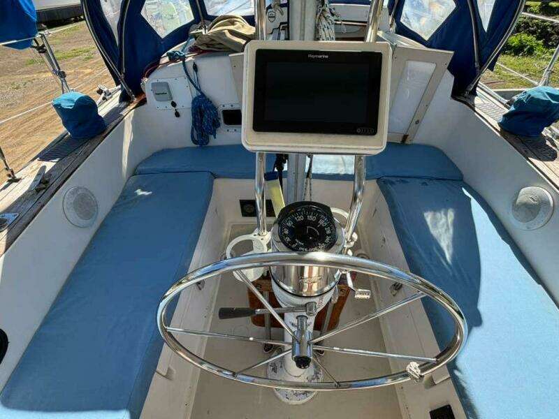 Garuda 36ft Pearson Yacht For Sale