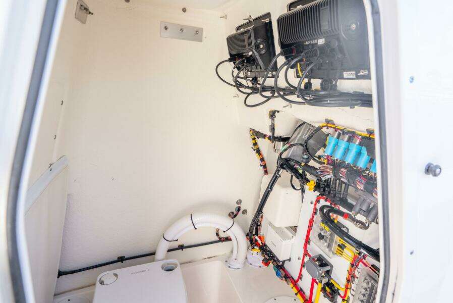 22ft Sea Born Yacht For Sale