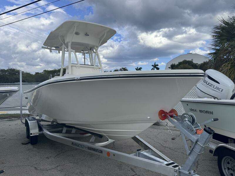 22ft Sea Born Yacht For Sale