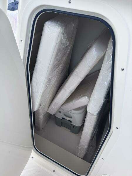 22ft Sea Born Yacht For Sale