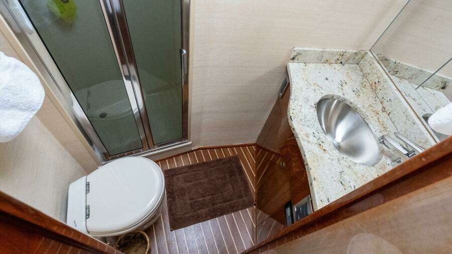 FIVE SEAS 64ft Viking Yacht For Sale