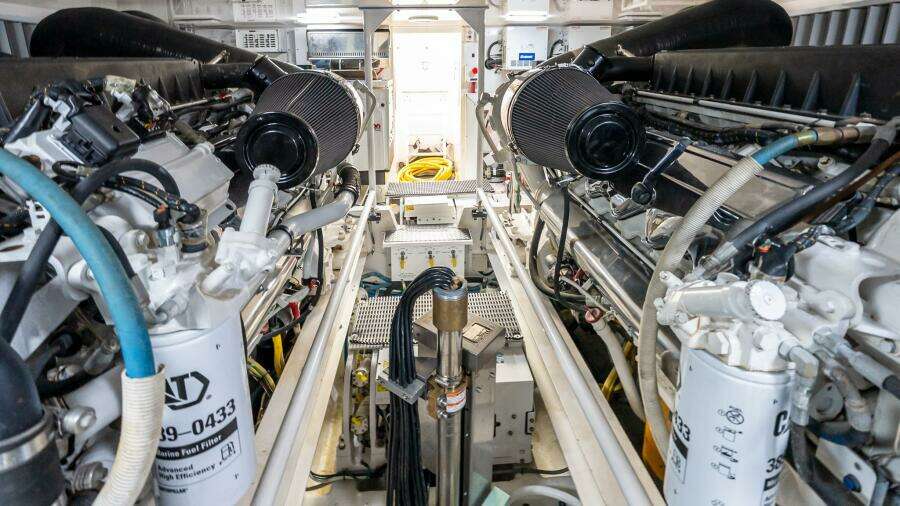 FIVE SEAS 64ft Viking Yacht For Sale