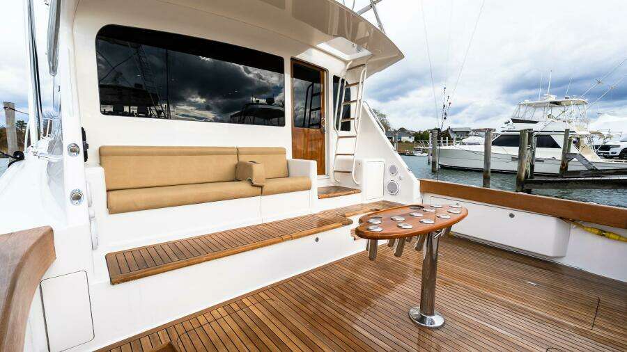 FIVE SEAS 64ft Viking Yacht For Sale