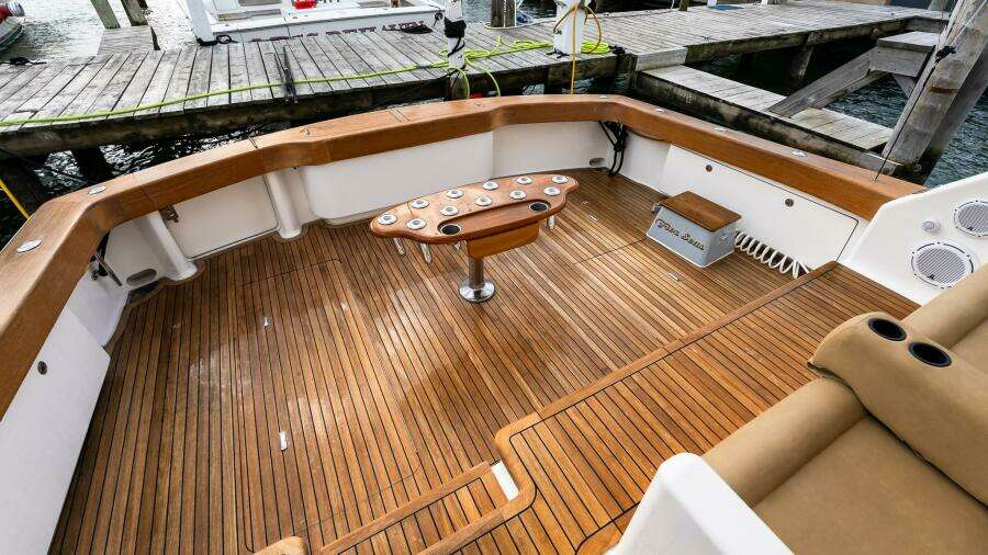 FIVE SEAS 64ft Viking Yacht For Sale