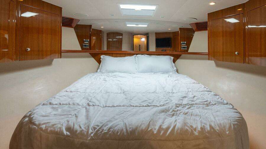 FIVE SEAS 64ft Viking Yacht For Sale