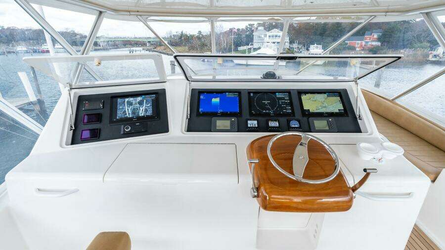 FIVE SEAS 64ft Viking Yacht For Sale