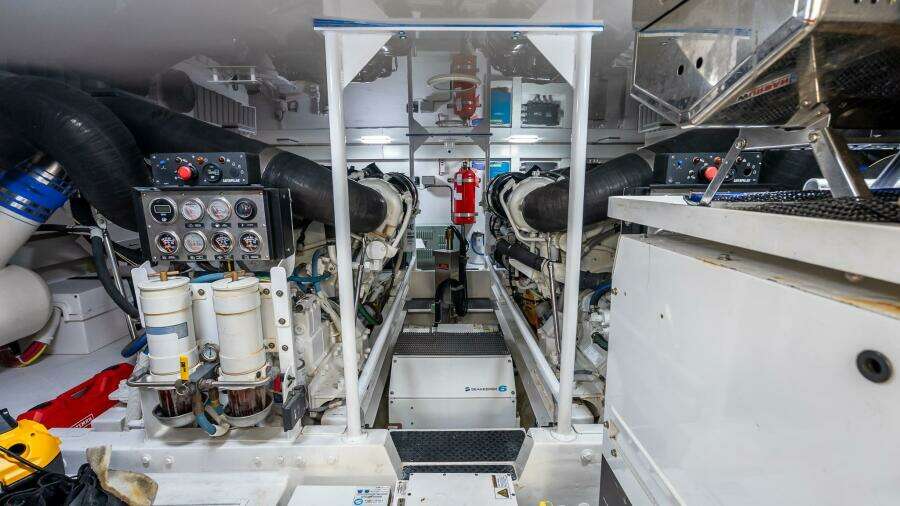 FIVE SEAS 64ft Viking Yacht For Sale