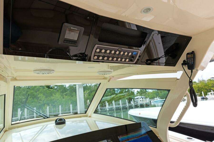 42ft Scout Yacht For Sale