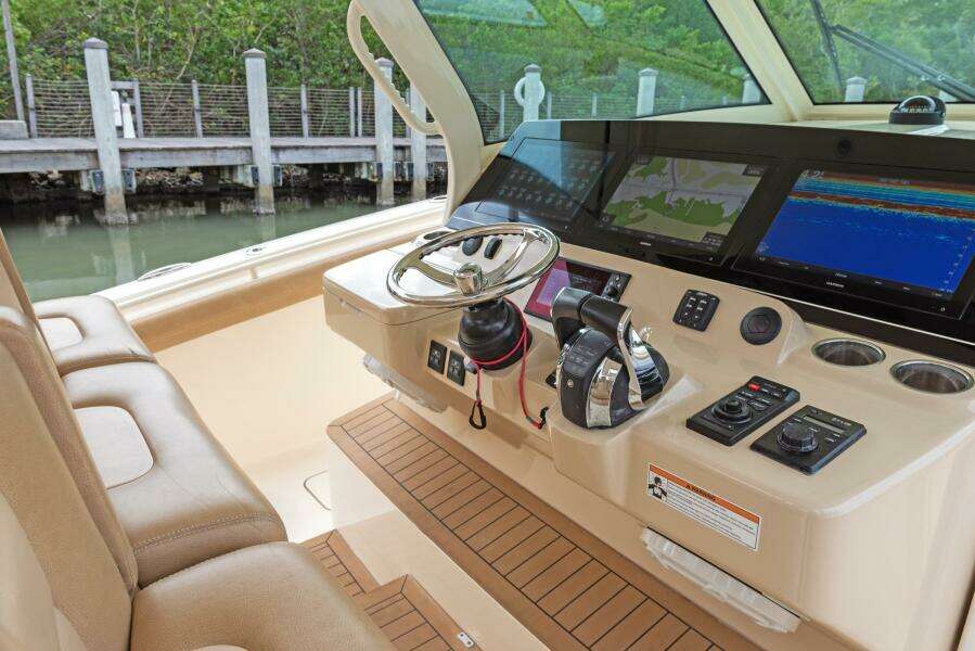 42ft Scout Yacht For Sale