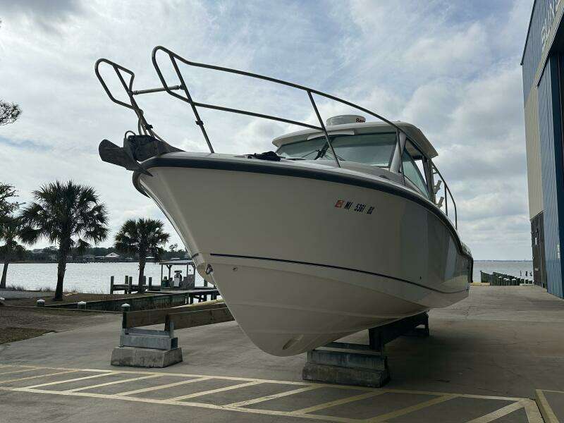 31ft Boston Whaler Yacht For Sale