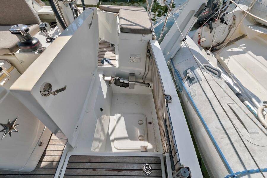 44' 2021 Jeanneau 440