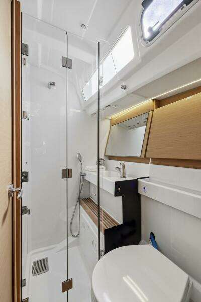 Dantari 44ft Jeanneau Yacht For Sale