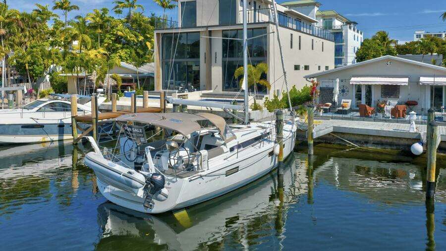 Dantari 44ft Jeanneau Yacht For Sale