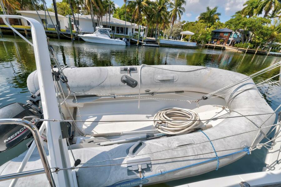 44' 2021 Jeanneau 440