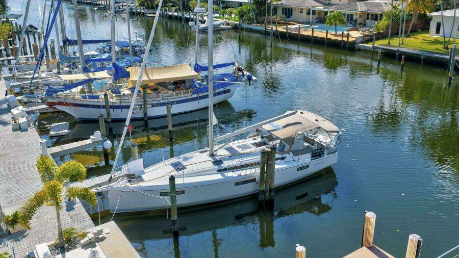 Dantari 44ft Jeanneau Yacht For Sale