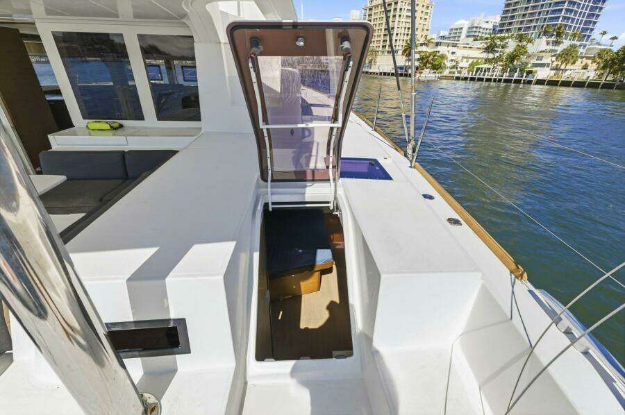 Rhapsody 52ft Lagoon Yacht For Sale