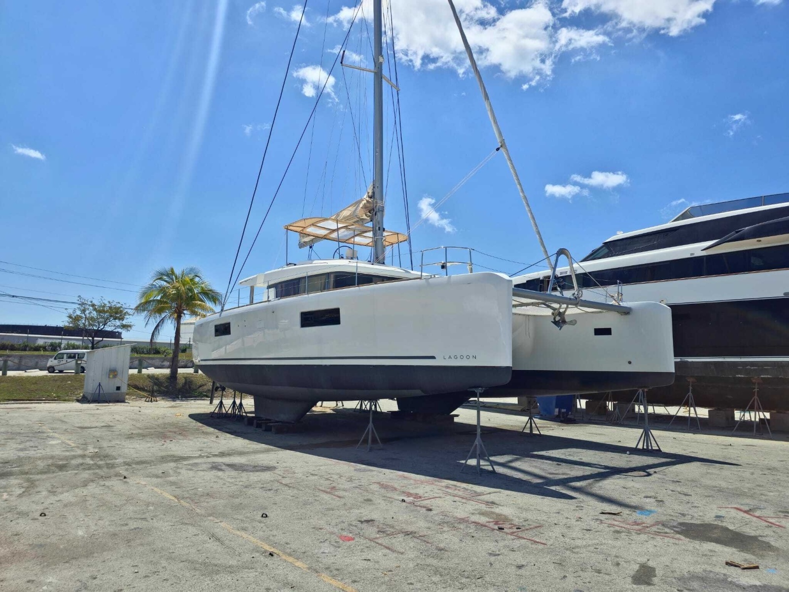 Rhapsody 52ft Lagoon Yacht For Sale