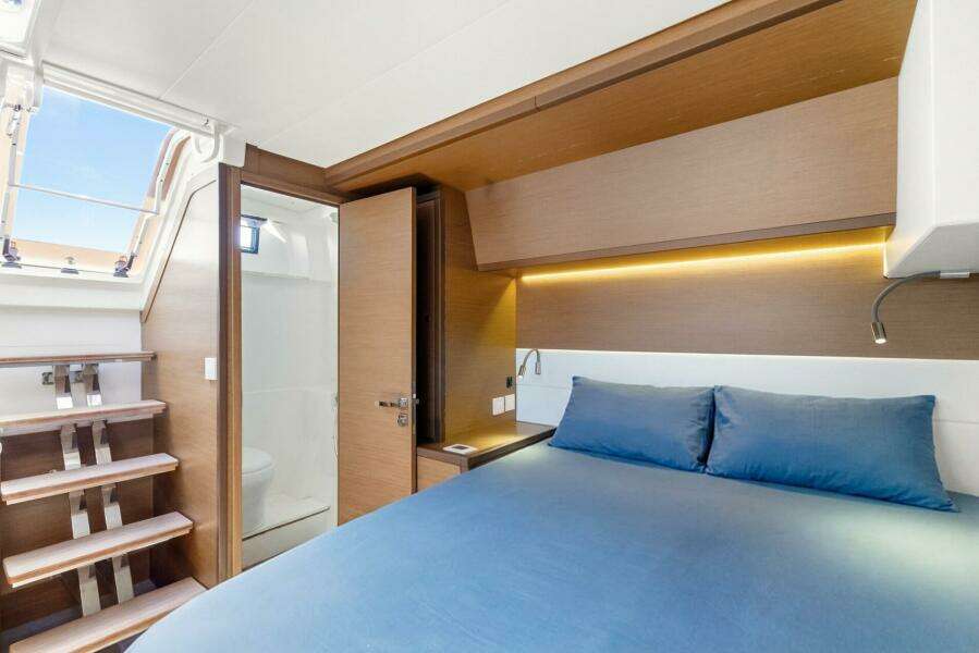 Rhapsody 52ft Lagoon Yacht For Sale