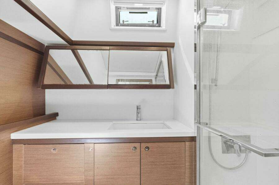 Rhapsody 52ft Lagoon Yacht For Sale