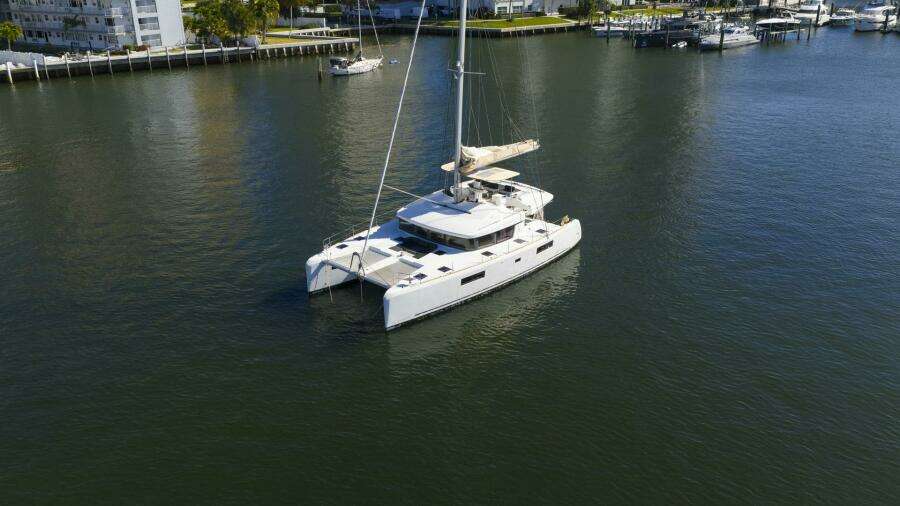 Rhapsody 52ft Lagoon Yacht For Sale