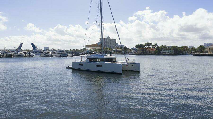 Rhapsody 52ft Lagoon Yacht For Sale