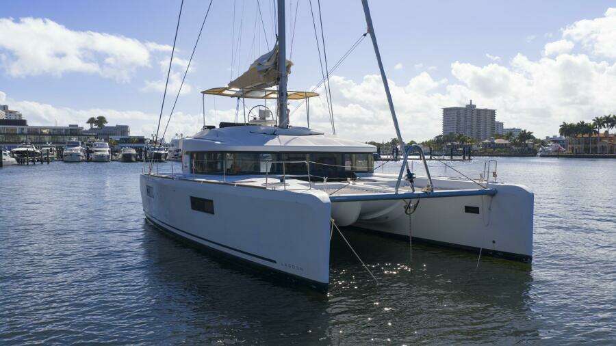 Rhapsody 52ft Lagoon Yacht For Sale