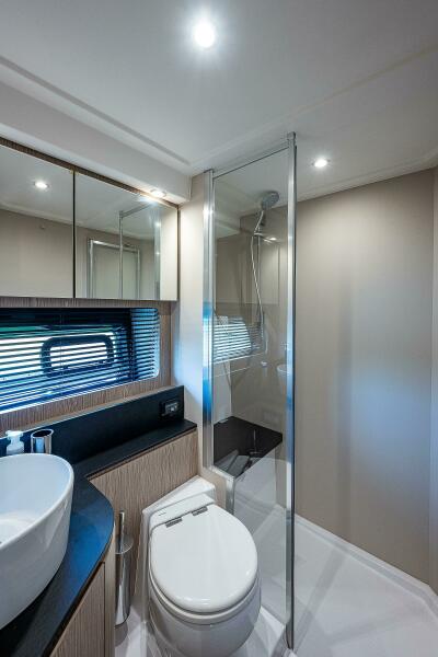 45' 2021 Azimut 45 Atlantis