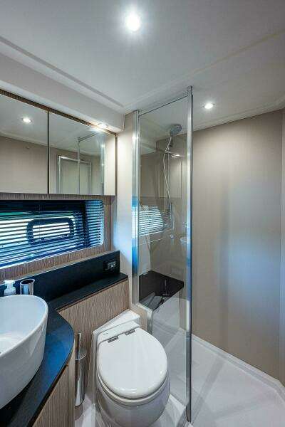 45ft Azimut Yacht For Sale