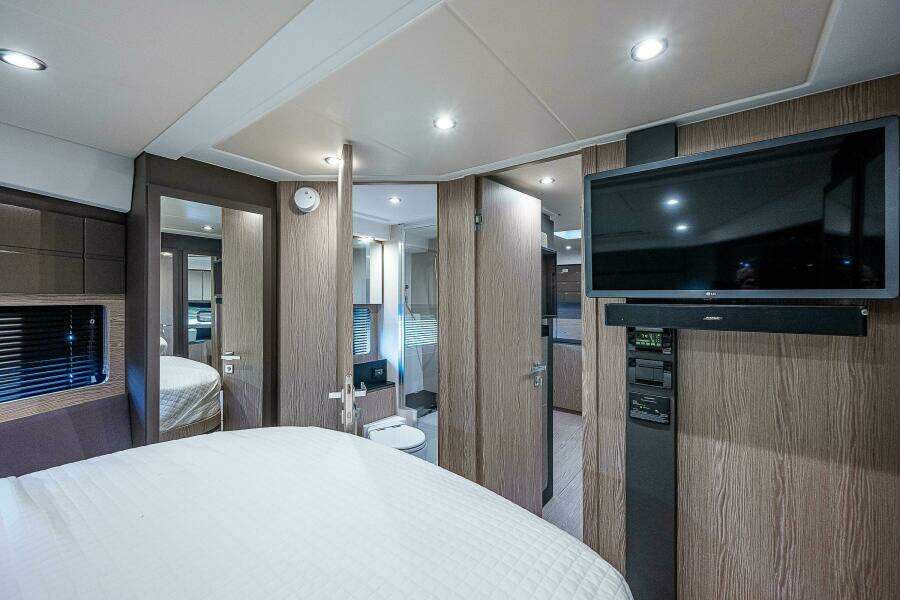 45ft Azimut Yacht For Sale