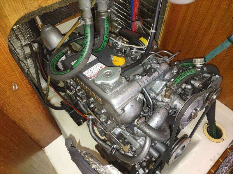 VELELLA 35ft Hunter Yacht For Sale