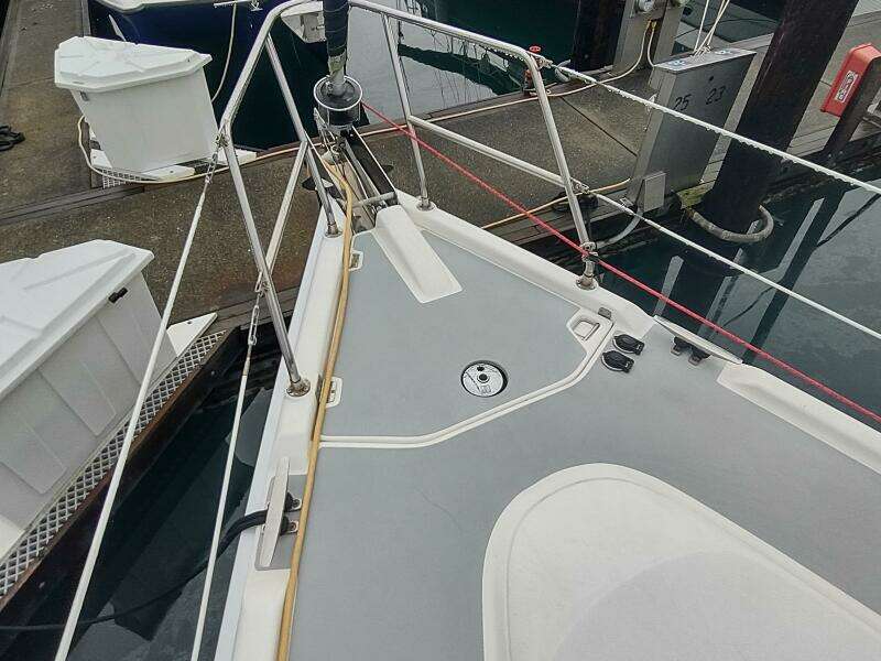 VELELLA 35ft Hunter Yacht For Sale