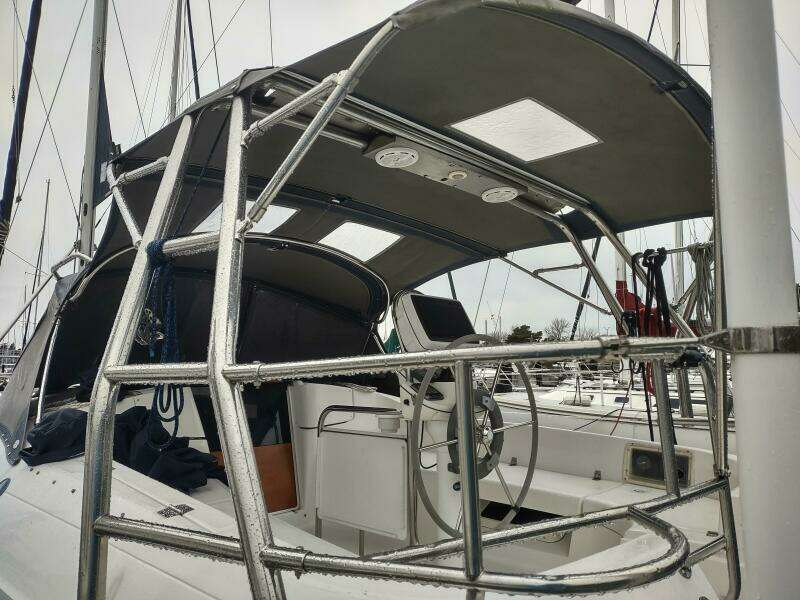 VELELLA 35ft Hunter Yacht For Sale