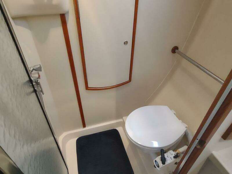 VELELLA 35ft Hunter Yacht For Sale