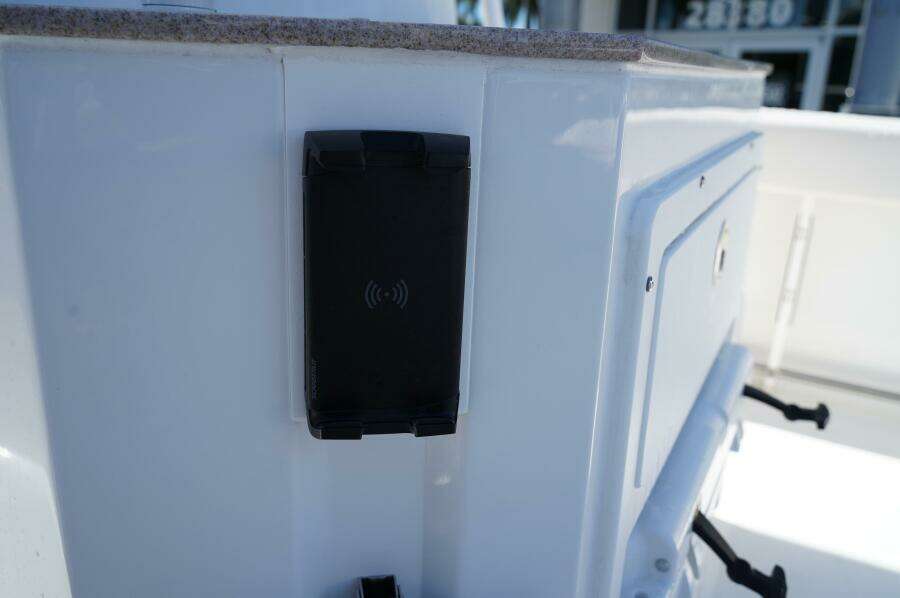 27ft Sea Hunt Yacht For Sale