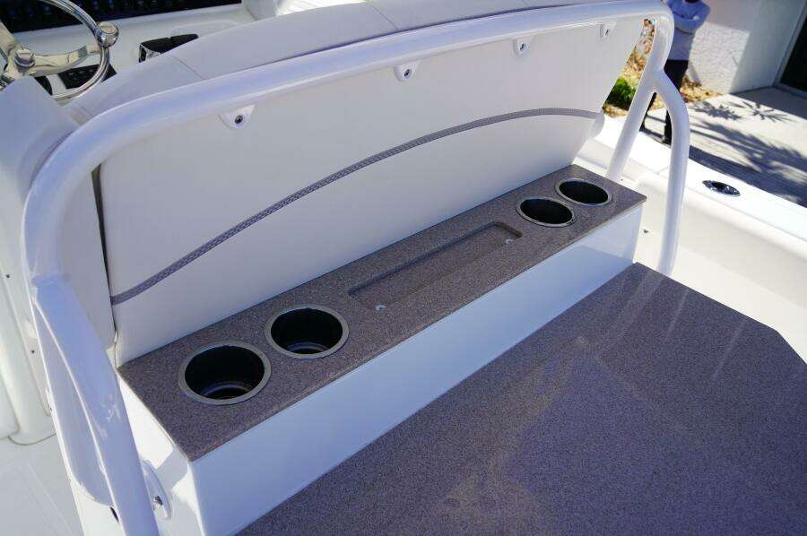 27ft Sea Hunt Yacht For Sale