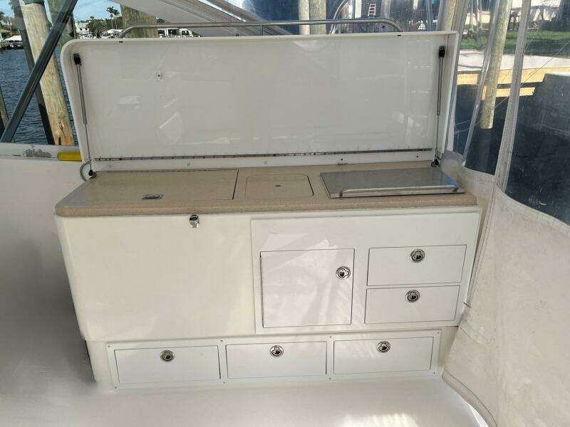 Reel Obsession 41ft Luhrs Yacht For Sale