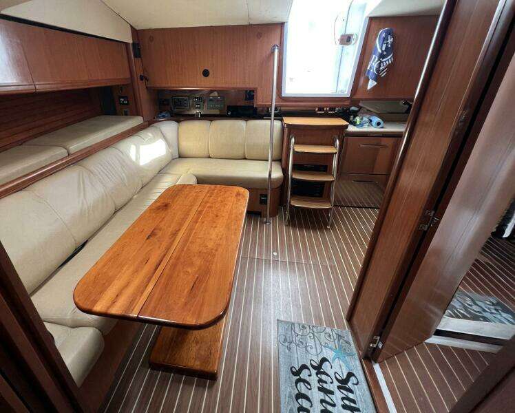 Reel Obsession 41ft Luhrs Yacht For Sale