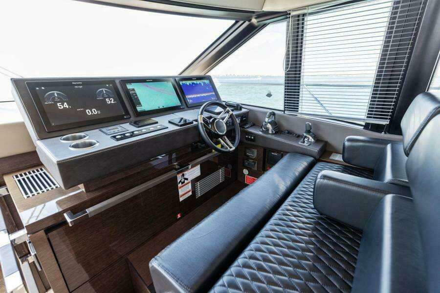 2019 Prestige 63 Flybridge 'Peace'