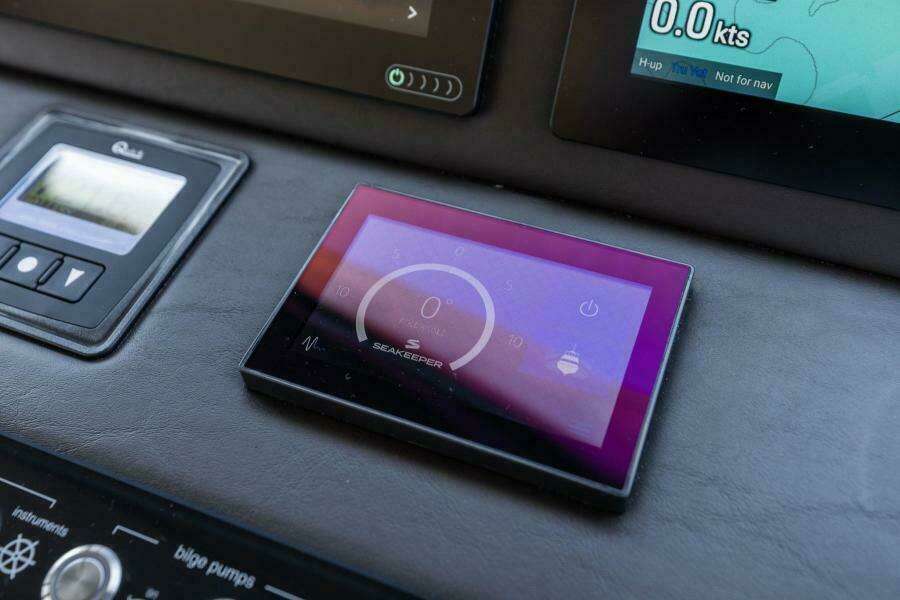 2019 Prestige 63 Flybridge 'Peace'