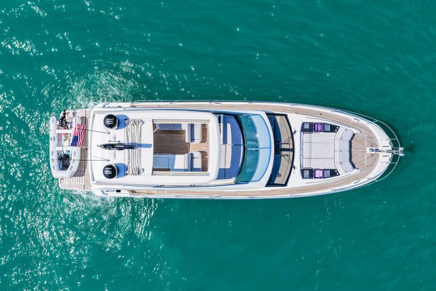 63' 2019 Prestige 630 Flybridge