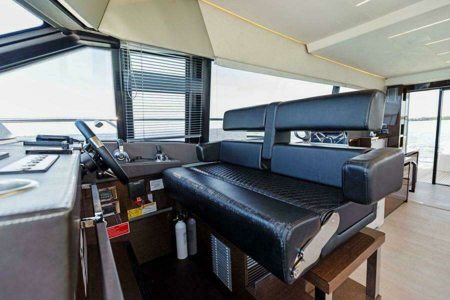 2019 Prestige 63 Flybridge 'Peace'