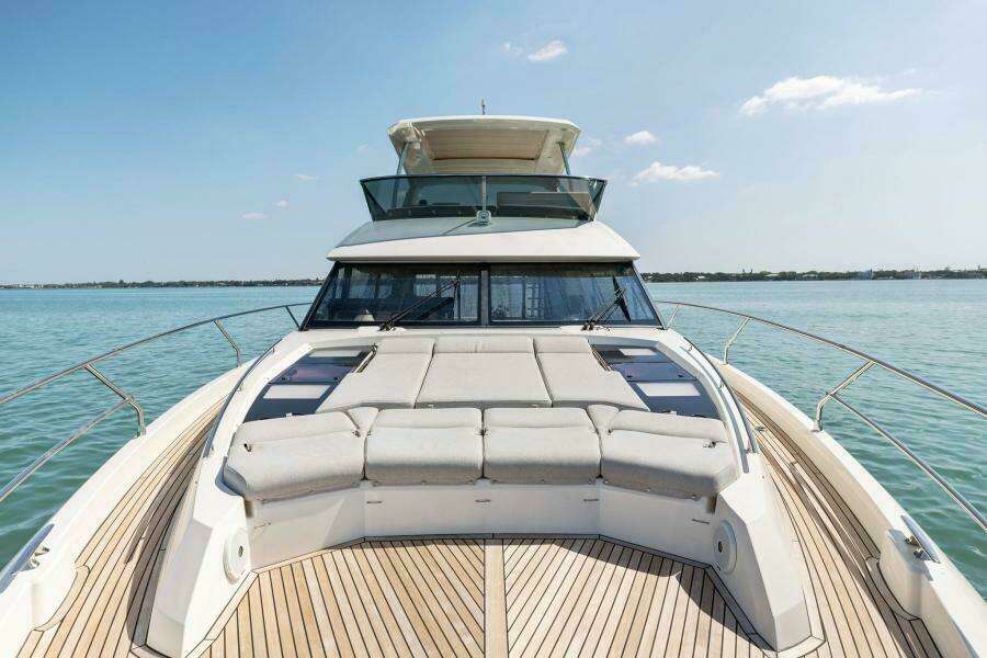 2019 Prestige 63 Flybridge 'Peace'