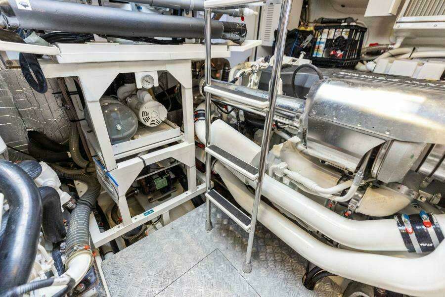 2019 Prestige 63 Flybridge 'Peace'